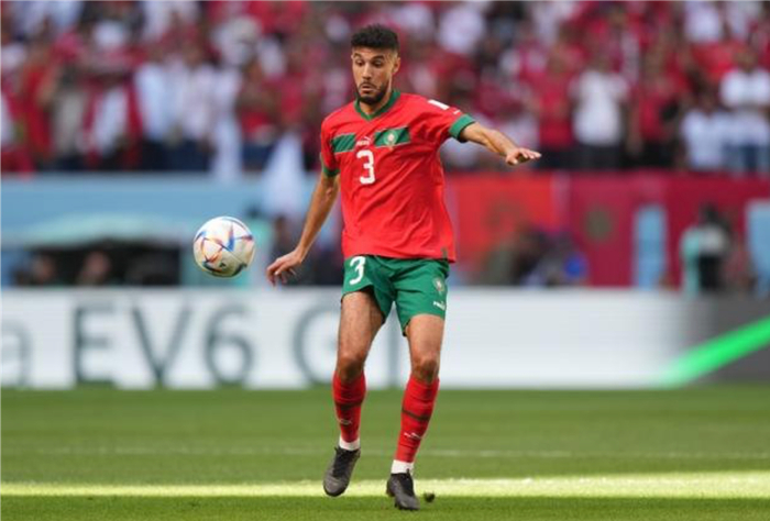 开云APP-曼联冬窗大动作！4200万镑乌加特成筹码，计划交换桑德兰天才中场|哈里-马奎尔|卡塞米罗|拜仁慕尼黑|马兹拉维|阿莫里姆_新浪体育_新浪新闻