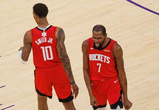 开云官网-低命中率18+1，谢泼德获开火权，火箭队极致8人轮换 硬汉锋线上位