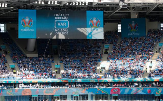 kaiyun-【观察】不做主角操作规范 VAR欧洲杯展露最佳形态